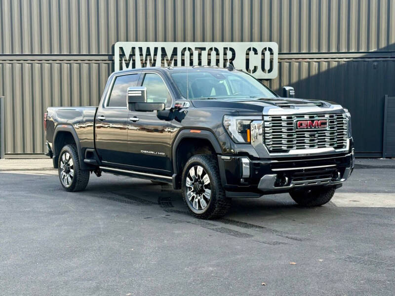 2024 GMC Sierra 3500HD Denali's photo
