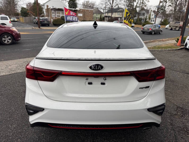 2020 Kia Forte GT Line