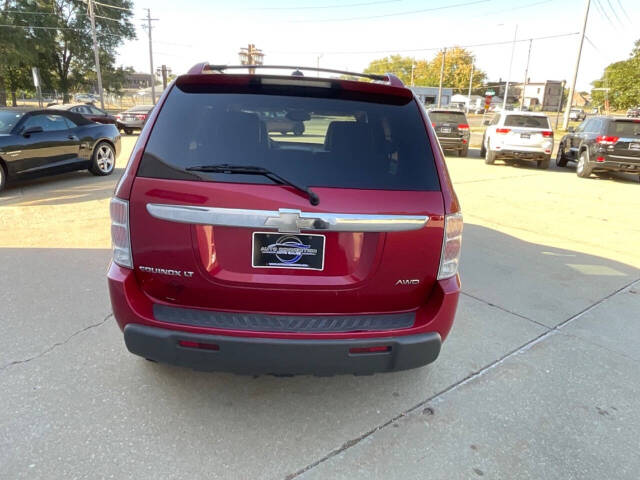 2005 Chevrolet Equinox for sale at Auto Connection in Waterloo, IA