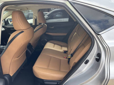 2017 Lexus NX 200t