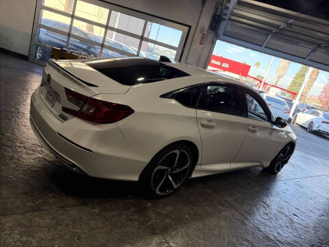 2022 Honda Accord Hybrid Sport