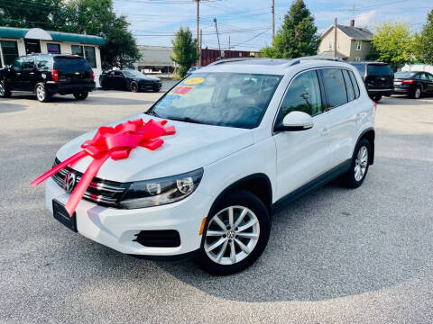 2017 Volkswagen Tiguan 2.0T Wolfsburg Edition 4Motion