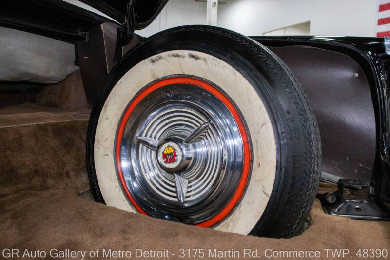 1955 Oldsmobile 98 Starfire