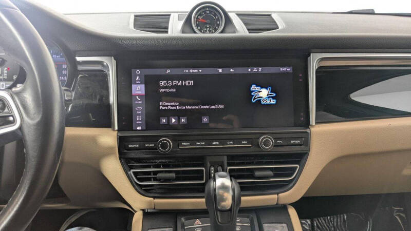 2021 Porsche Macan