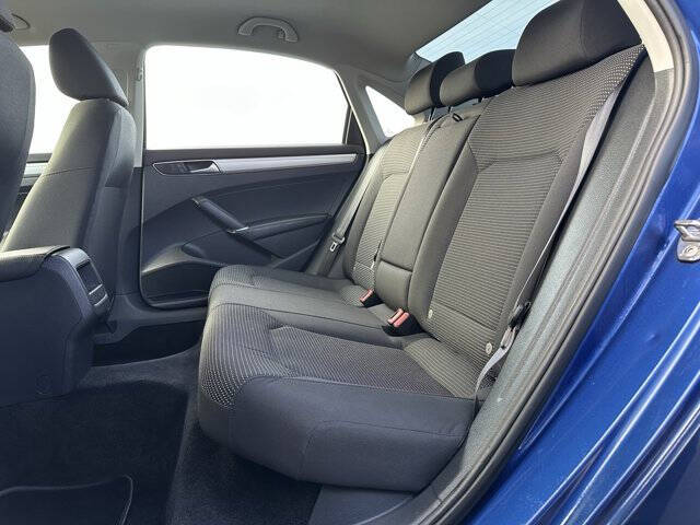 2016 Volkswagen Passat