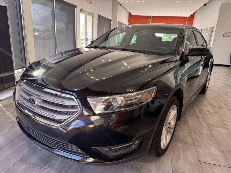2014 Ford Taurus SEL