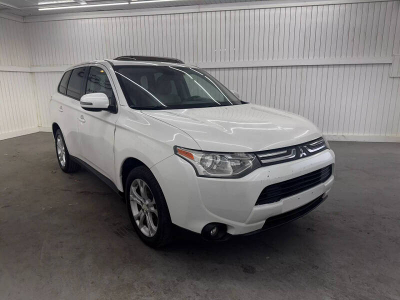 2014 Mitsubishi Outlander SE