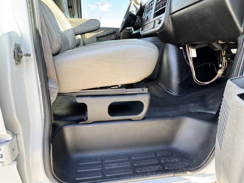 2021 Chevrolet Express 2500