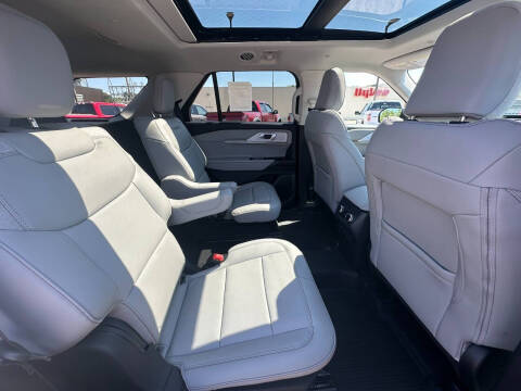 2025 Ford Explorer Active