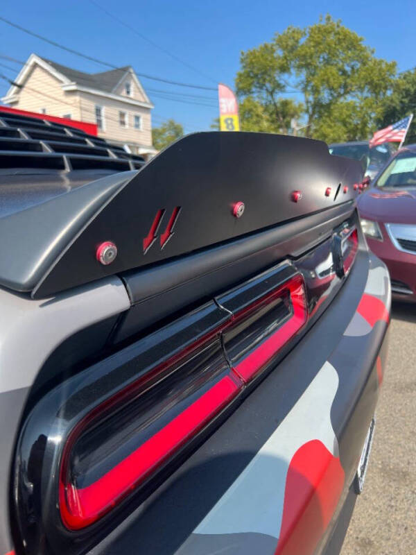 2017 Dodge Challenger SRT Hellcat