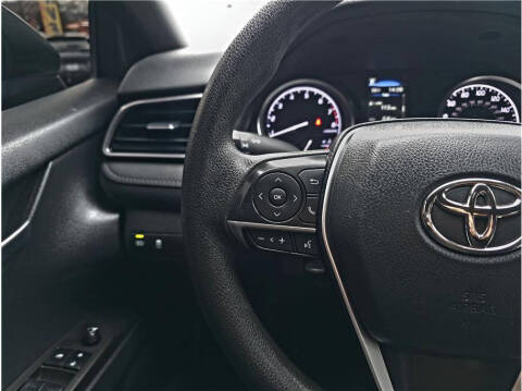 2023 Toyota Camry LE