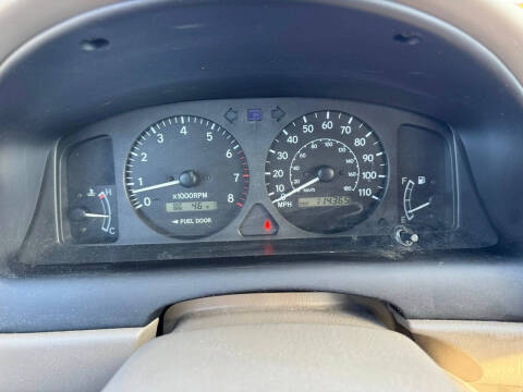 2001 Toyota Corolla LE