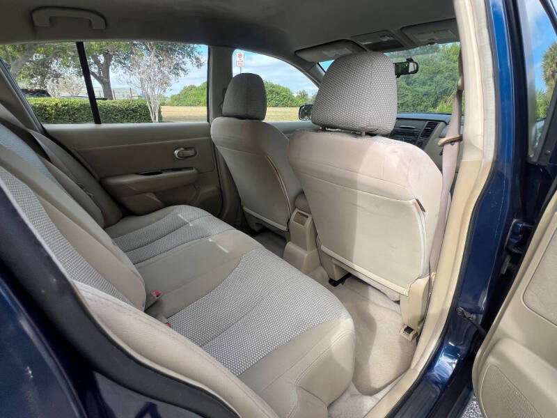 2007 Nissan Versa 1.8 SL