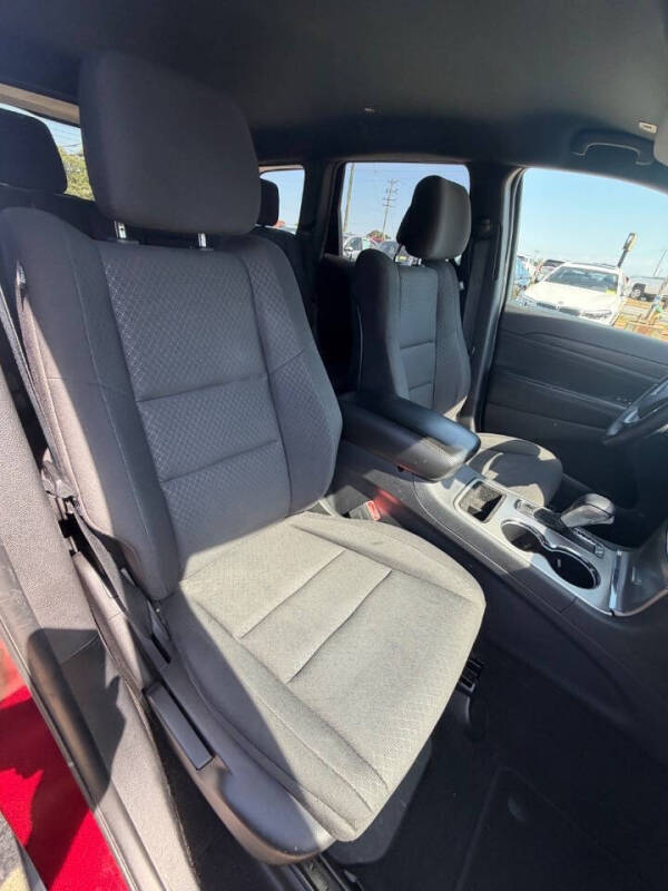 2019 Jeep Grand Cherokee Laredo