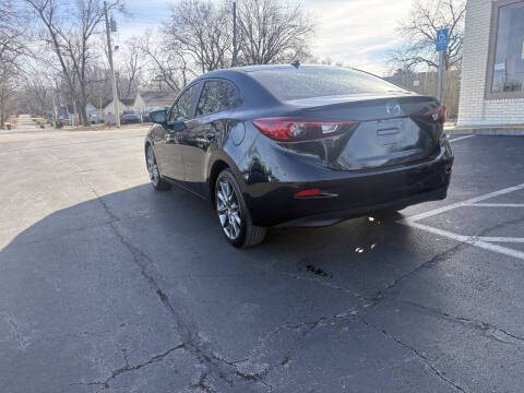 2018 Mazda MAZDA3 Touring