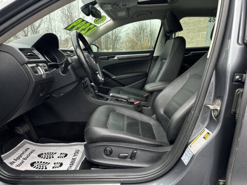 2018 Volkswagen Passat 2.0T SE