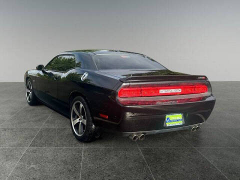 2011 Dodge Challenger SRT8 392