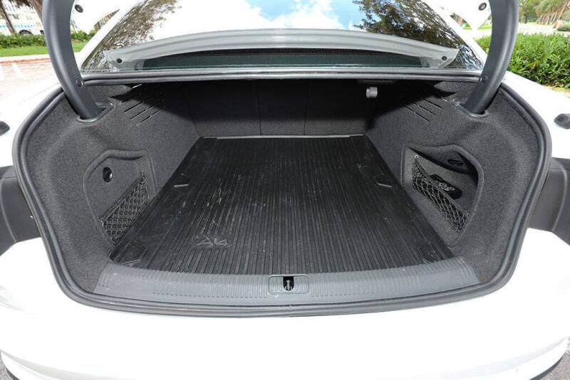 2020 Audi A4 Premium 40 TFSI