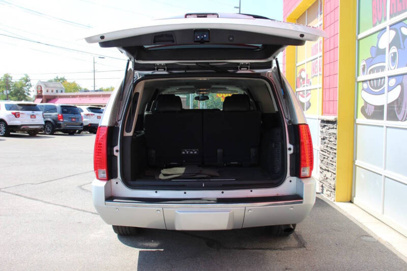 2013 Cadillac Escalade ESV Luxury