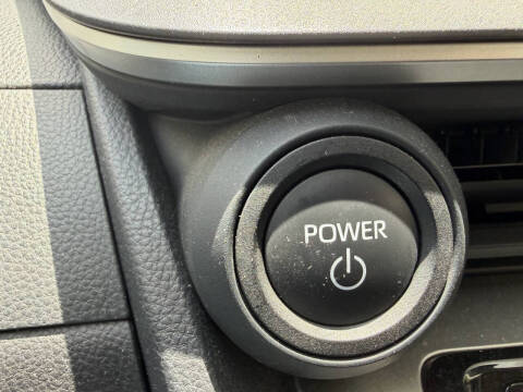 2023 Toyota Prius LE