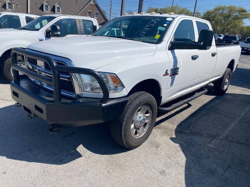 Used 2017 RAM Ram 2500 Pickup Tradesman with VIN 3C6UR5HL8HG644525 for sale in Knoxville, TN