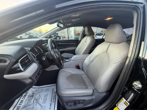 2019 Toyota Camry SE