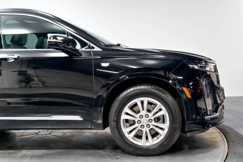 2022 Cadillac XT6 Luxury