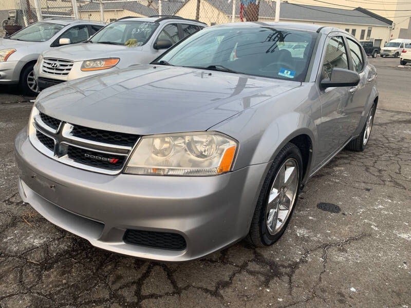 2014 Dodge Avenger SE V6