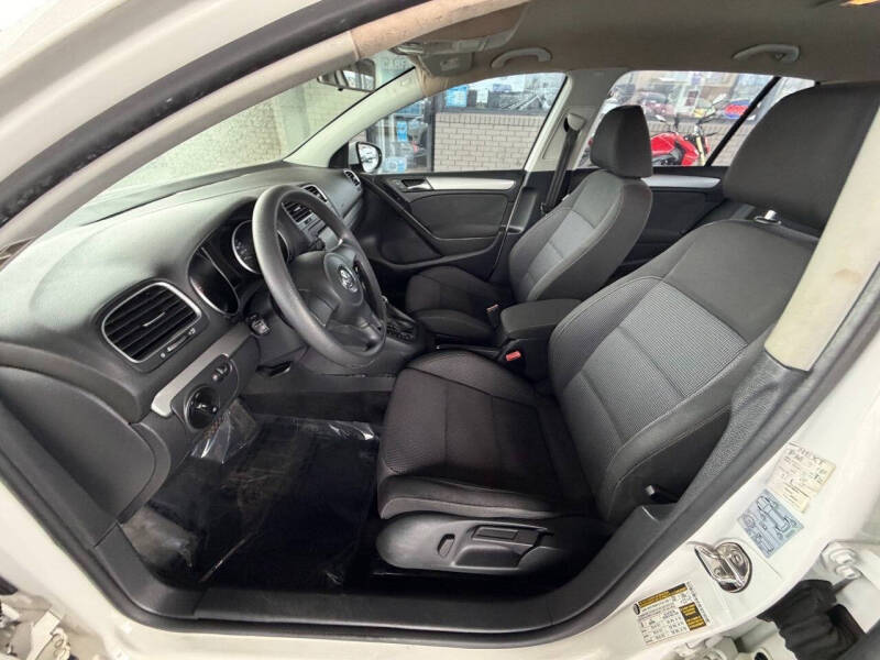 2013 Volkswagen Golf 2.5L