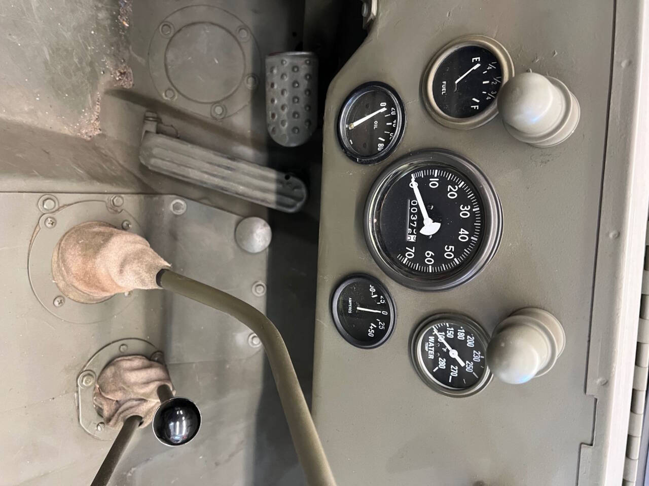 1942 Willys MB Jeep 10
