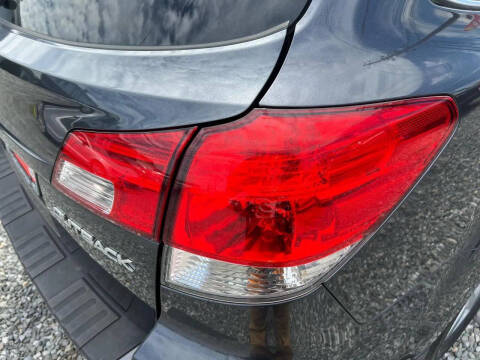 2011 Subaru Outback 2.5i Limited