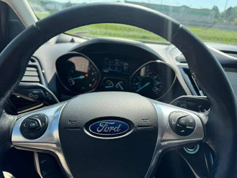 2016 Ford Escape Titanium