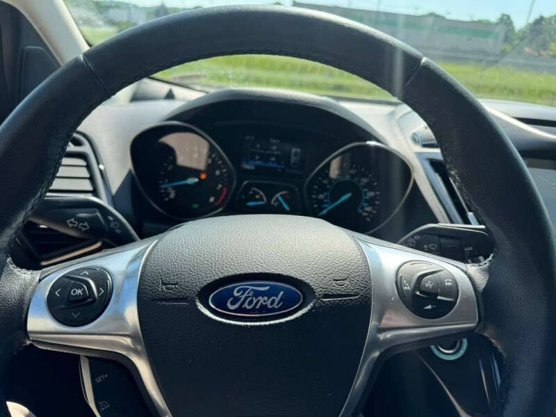 2016 Ford Escape Titanium