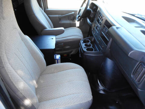 2016 Chevrolet Express 2500