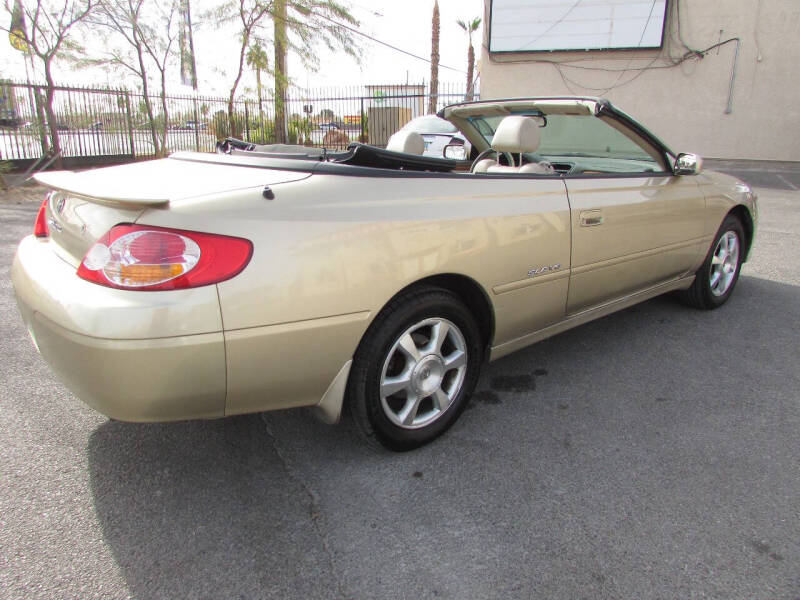 2003 Toyota Camry Solara SE photo 3