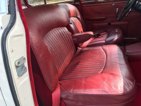 1967 Jaguar Mark II  3.8L S type
