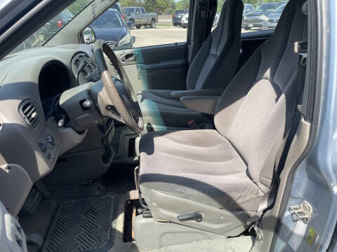 2003 Dodge Grand Caravan SE