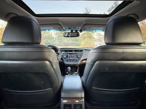 2013 Toyota Avalon Hybrid Limited