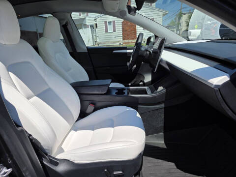 2024 Tesla Model Y Long Range