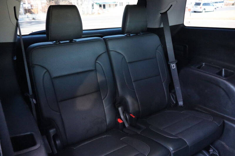 2020 GMC Acadia SLT