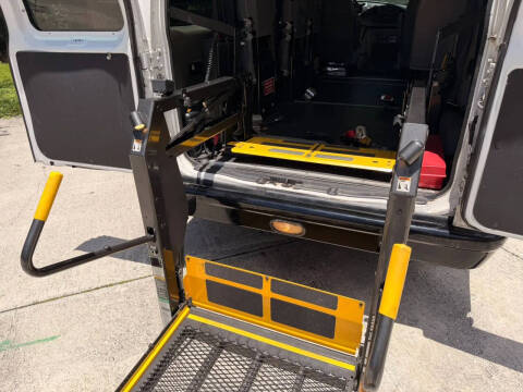 2006 Ford E-Series E-250