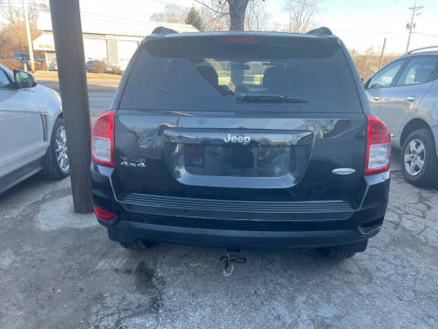 2011 Jeep Compass Sport