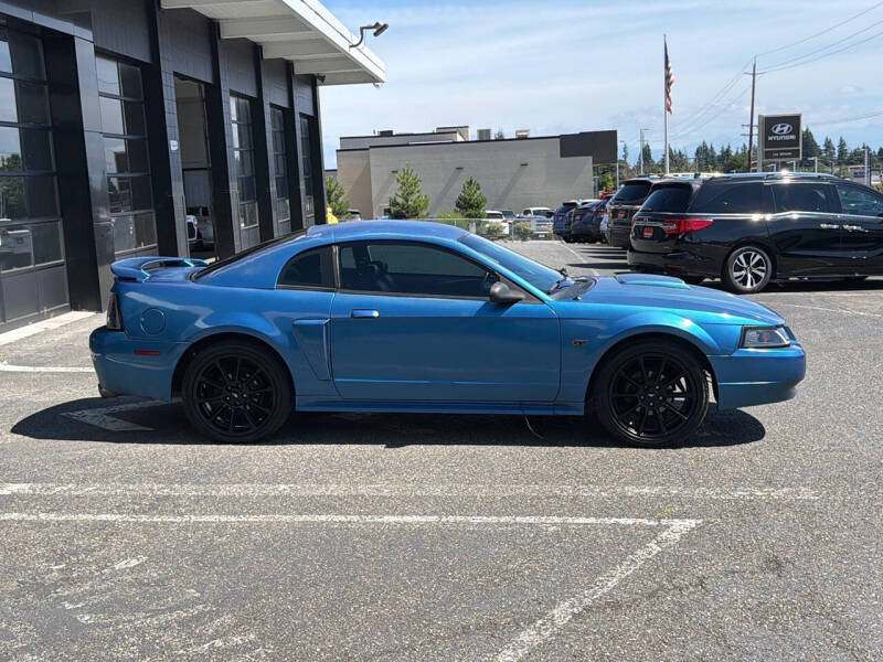 2002 Ford Mustang GT Deluxe