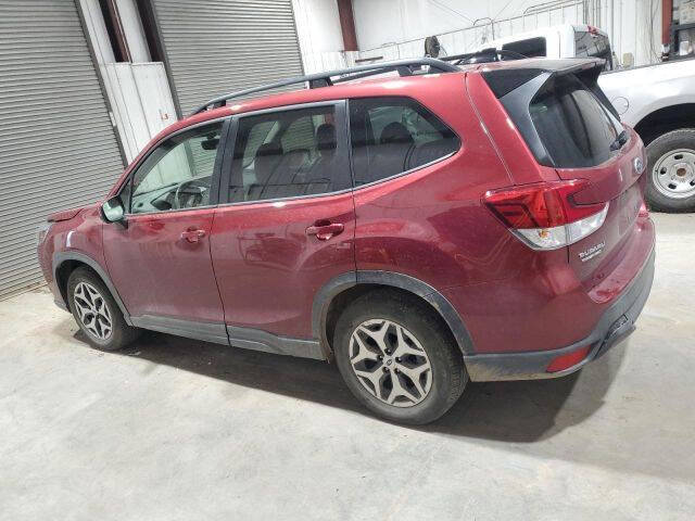 2024 Subaru Forester Premium
