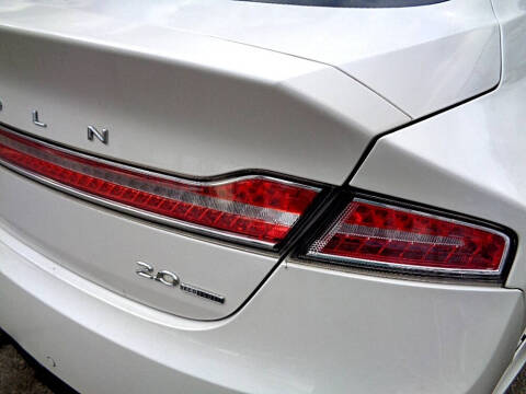 2013 Lincoln MKZ