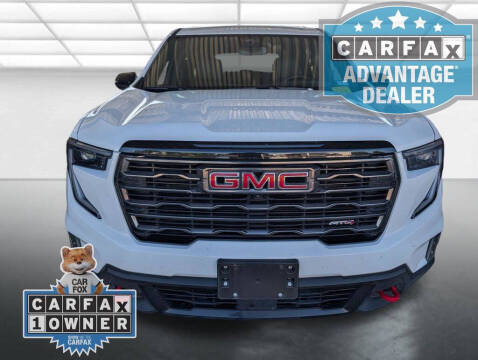 2025 GMC Acadia AT4