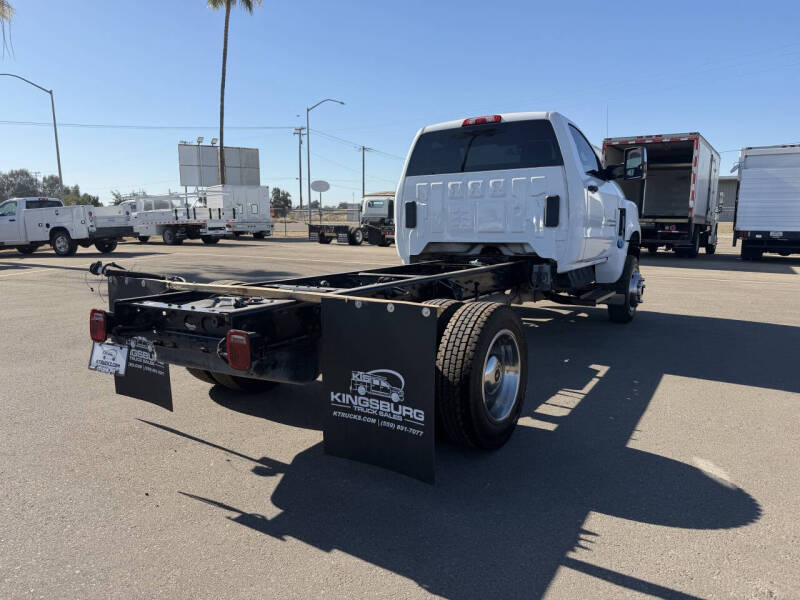 2021 Chevrolet Silverado 5500HD