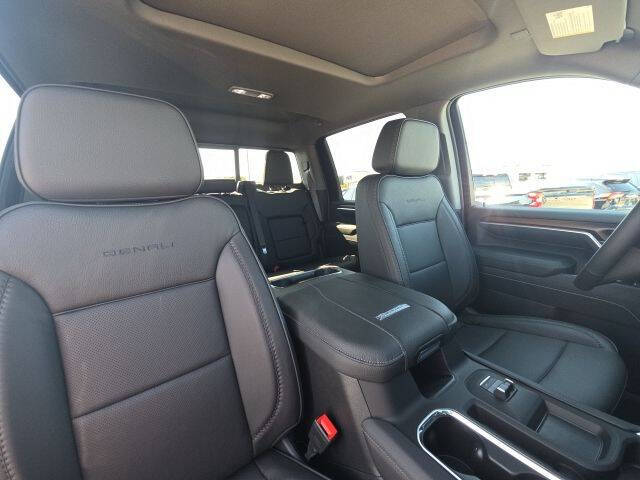 2025 GMC Sierra 2500HD