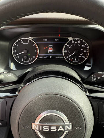 2023 Nissan Rogue SL