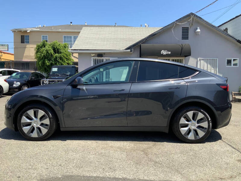 2024 Tesla Model Y Long Range